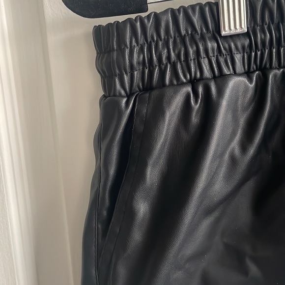 ReVamped Vegan Leather Shorts (US M) - Picture 5 of 5